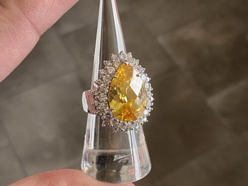 Charles Winston Sterling Silver Canary & White CZ Omega Back Earrings & Ring Set - Picture 2 of 19