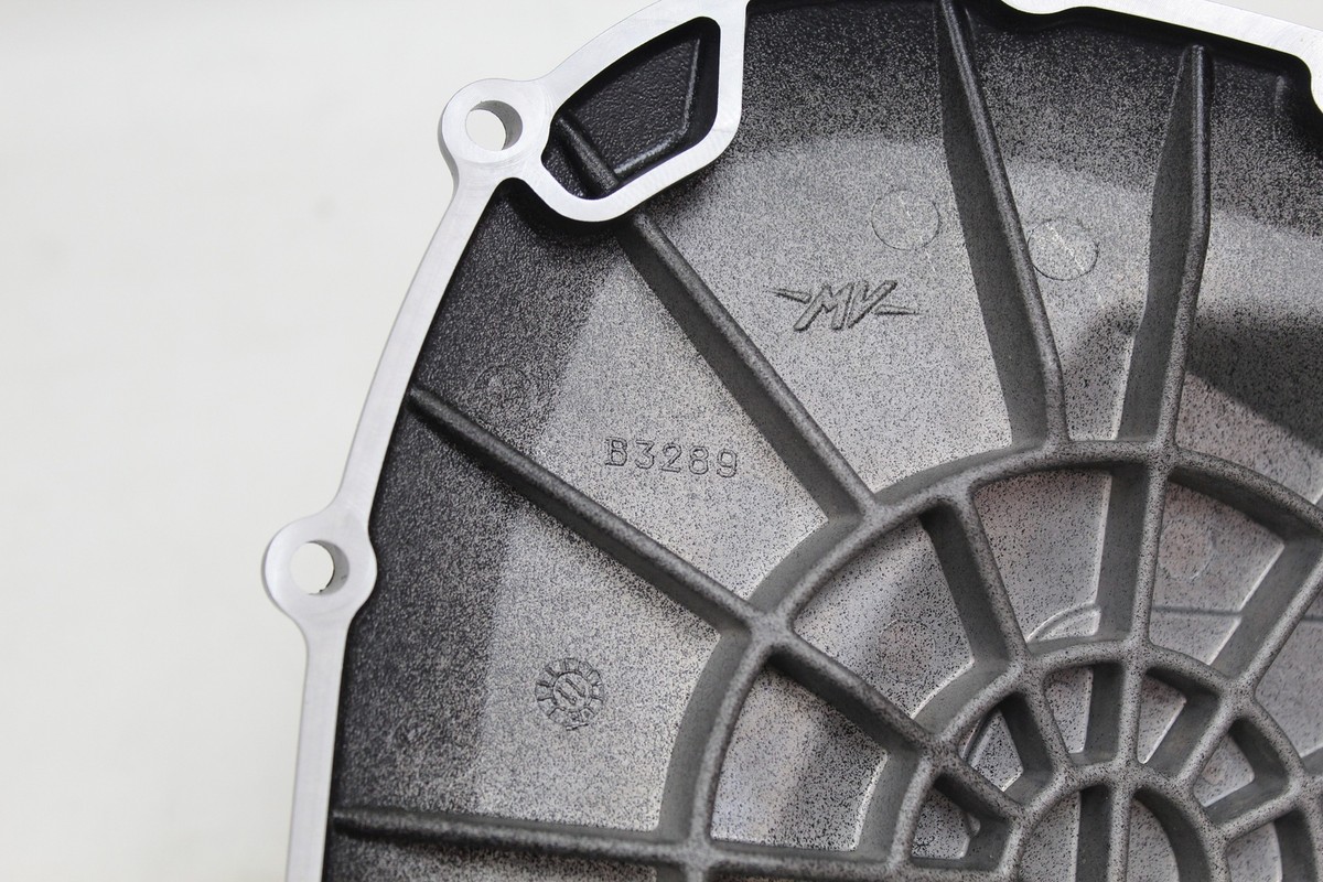 八 MV Agusta Brutale 1090 990 OEM Right Crankcase Clutch Cover