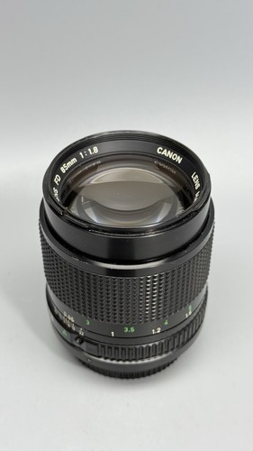 Canon nFD 85mm 1:1.8 Objektiv - Lens 1:1.8 manuell #61444-ot - Bild 2 von 6
