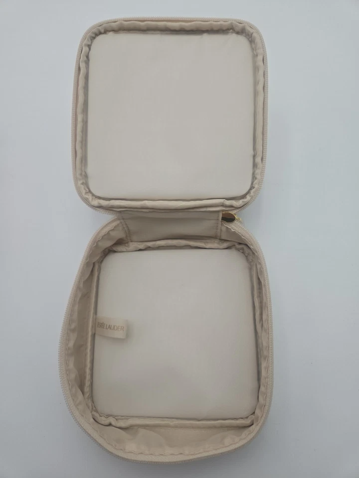 Estuche de viaje cosmético con cremallera dorada Estée Lauder cuadrado tocador bolsa de maquillaje acabado satinado Foto 4 de 4
