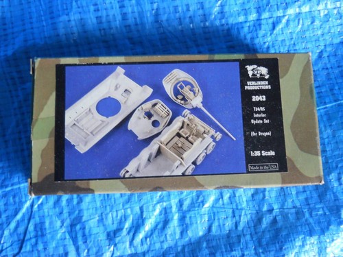 New Tamiya T34/76 Tank 1943 Model with 2 Verlinden Interiors 1/35 Model kit FS - Picture 2 of 5
