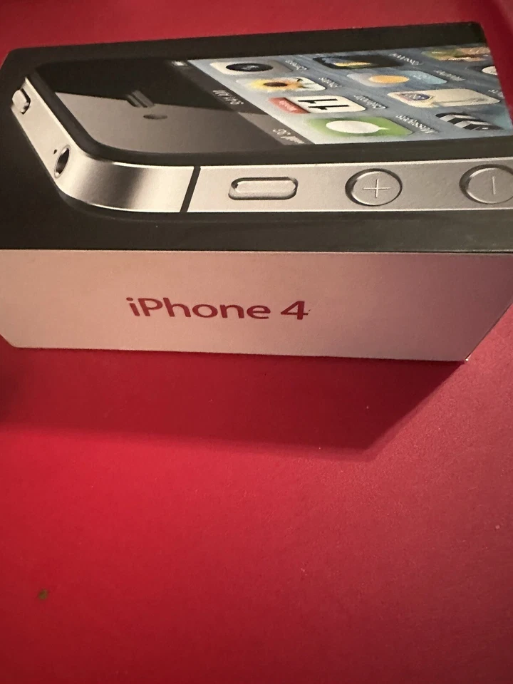 (1 Usado) Apple iPhone 4, Negro, Solo Estuche. Sin teléfono. (OR4) Foto 2 de 4