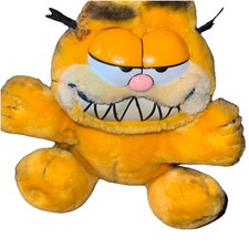 1981 Vintage Plush Garfield 8.5  X 8  Rare 