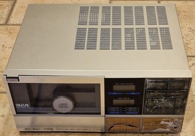 CD Player Fisher AD 800 ( Sanyo DAD 8 OEM) - Mitte 1983