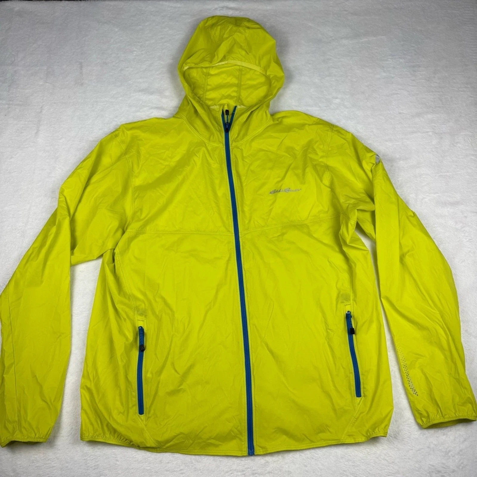 Eddie Bauer First Ascent Lightweight Windbreaker Jacket Hooded Men’s XL