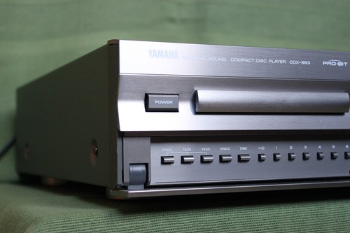 Yamaha CDX-993 Lettore CD + FB - Foto 7 di 12