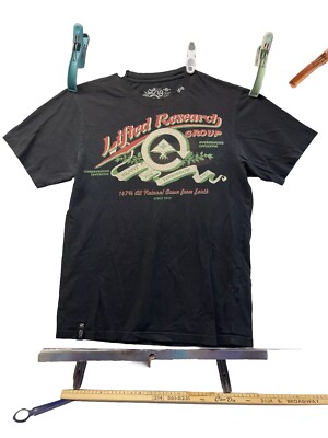 Lifted Research Group LRG Premium Fit Sz M Black T-Shirt Distressed Sun Bleached