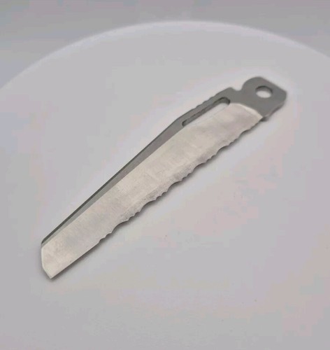 Leatherman Surge - New Genuine Replacement Mod Parts - 420HC Serrated Knife - Picture 7 of 7