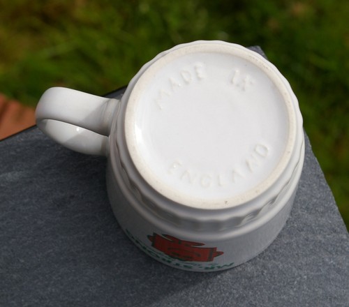 Mr. Strong by Roger Hargreaves 3 1/8" Tall Coffee Mug Made in England - Picture 10 of 10
