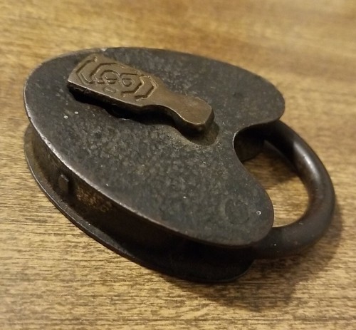 Vintage S&G Padlock - Picture 4 of 5