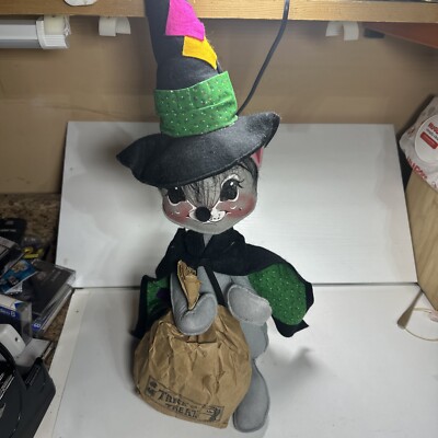 1987 Annalee 18'' Halloween With Trick Or Treat Bag Mouse Witch Hat