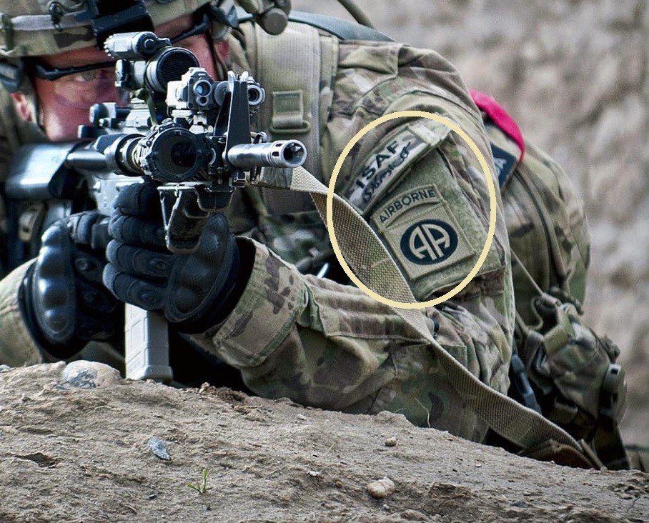 ミリタリー U.S. Army ISAF Soldier in Afghanistan ISAF Soldier in Afghanistan Crazy Dummy - Machinegun