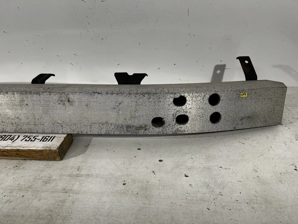 2010-2015 TOYOTA LAND CRUISER 150 FRONT BUMPER IMPACT REINFORCEMENT BAR OEM - Imagem 2 de 4
