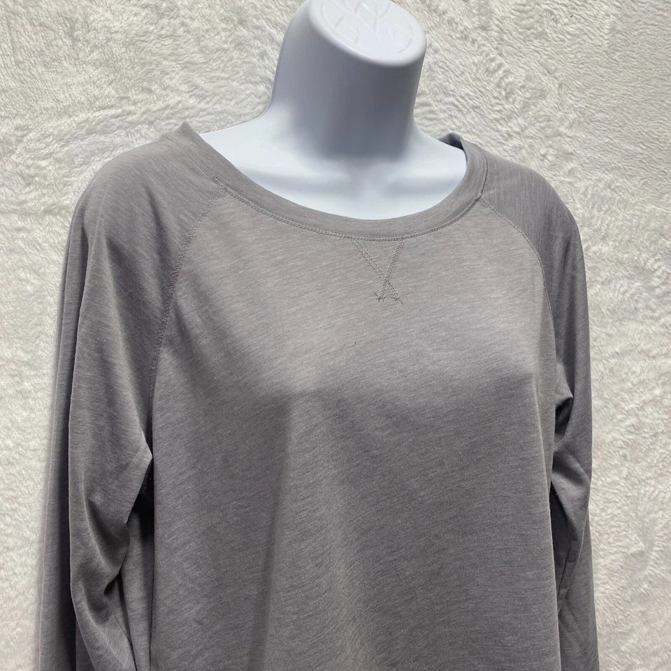 Camisa corta C&C California para mujer grande gris cuello redondo entrenamiento viaje jersey Foto 2 de 4