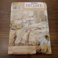 Simplicity Home 8898 Sewing Pattern Pillow Comforter One Size Bedding Basics