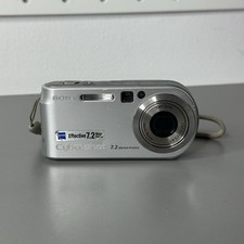 Sony Cyber-Shot DSC-P200 Silver Camera 7.2MP Zeiss Bundle UNTESTED