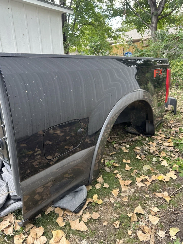 Cama de camión corta Ford F250 F350 Super Duty 6' 9" 2017-2022 Foto 4 de 4