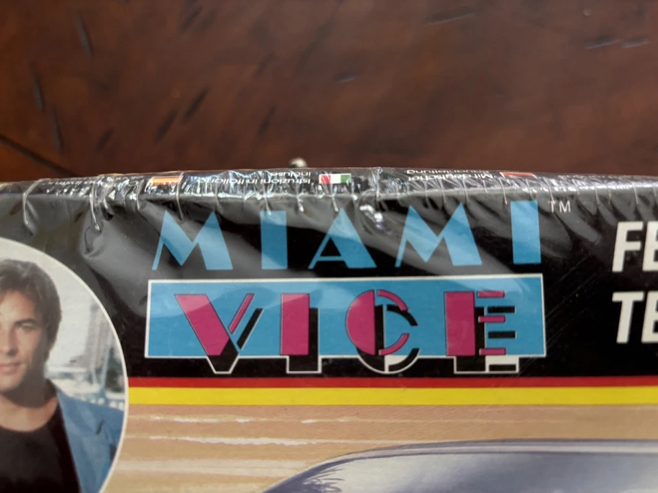 Miami Vice Ferrari Testarossa Model Car - Image 3 of 4