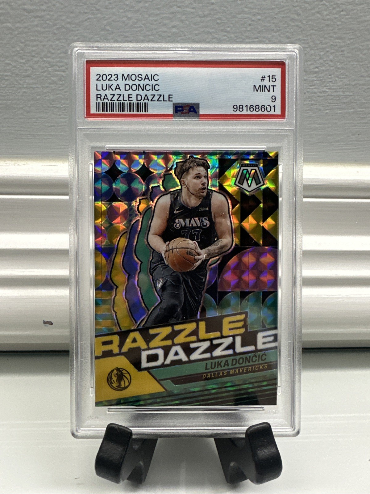LUKA DONCIC 2023 Mosaic Razzle Dazzle Case Hit PSA 9 Dallas Mavericks Lakers