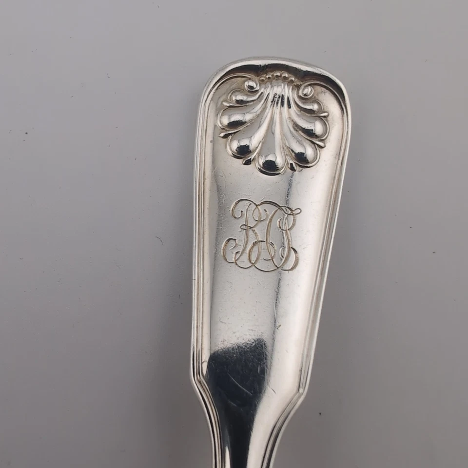Tiffany Shell & Thread Sterling Silver Ice Cream Spoon - 5 5/8" - w/Monogram - Image 4 of 4