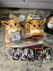 670 cartes Pokémon (dont 120 holos reverses) + accessoires