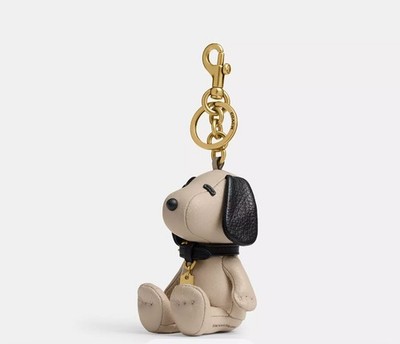 COACH　PEANUTS チャーム Coach Peanuts Snoopy Bag Charm Keychain | eBay
