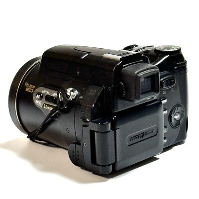 Nikon Coolpix 8800 Avec 3 Objectifs, 2 Cartes Mémoire Et étui - Occasion