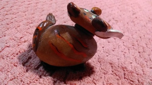 Unique Hand Painted Handcrafted Pebble Stone Tiger Figurine - Picture 4 of 7