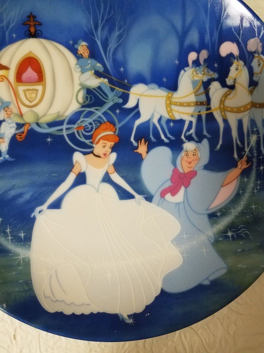 DISNEY CINDERELLA BIBBIDI-BOBBIDI-BOO 1988 KNOWLES COLLECTOR