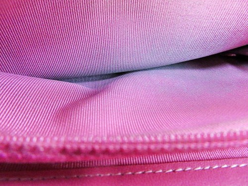 Auténtico monedero largo de charol acolchado rosa Chanel con cremallera #50556 - Imagen 14 de 20