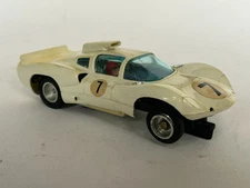 Strombecker Chaparral 2D #7 (White) 1/32 scale slot car RTR
