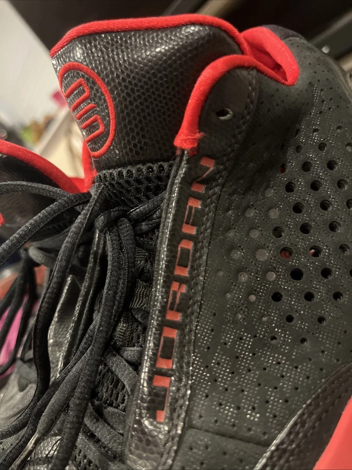 Nike Air Jordan 2010 Team Negro Rojo Universitario 415093-003 Talla 11 Foto 3 de 4