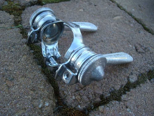 Vintage 70s 80s Campagnolo Engraved Downtube Shifters Friction 28.6mm Clamp - Picture 17 of 17
