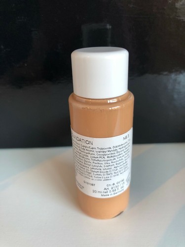 Kryolan Fluid Foundation - Picture 2 of 6