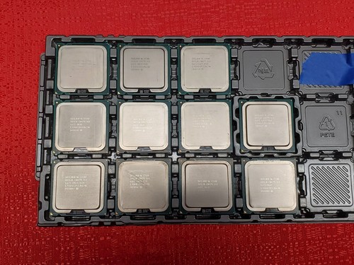 Lot of 11 Intel Core 2 Duo Processor E7500 3M Cache, 2.93 GHz, 1066 MHz - SLGTE - Picture 1 of 3