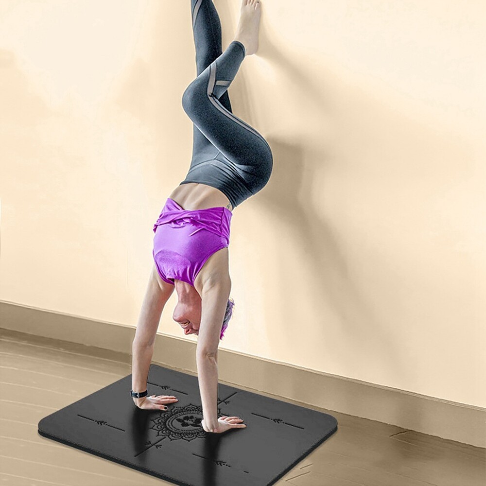 Non-Slip Rubber Yoga Mat for Handstands Comfortable Fitness Rest Hit Non-Slip Rubber Yoga Mat for Handstands Comfortable Fitness Rest Hit