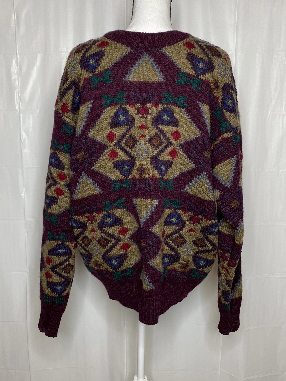 Men's Vintage Jos A Banks 100% Wool Sweater Aztec Print Multi-color Size Large