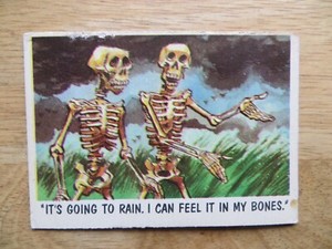 1959 VINTAGE TOPPS YOU'LL DIE LAUGHING FUNNY MONSTERS BUBBLE GUM CARD