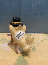 "Paddington TAKES IT EASY"  Figurine Coalport England BONE CHINA  1976 