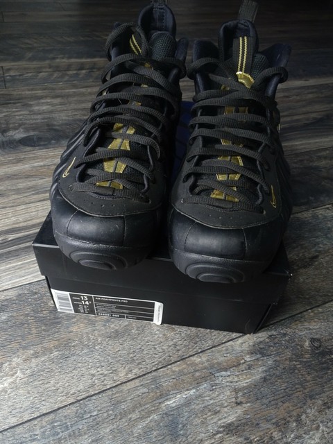 black and gold foamposites size 13