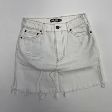 NWT Women's SER.O.YA Alli White Denim Mini Skirt. Size 25 (XS)