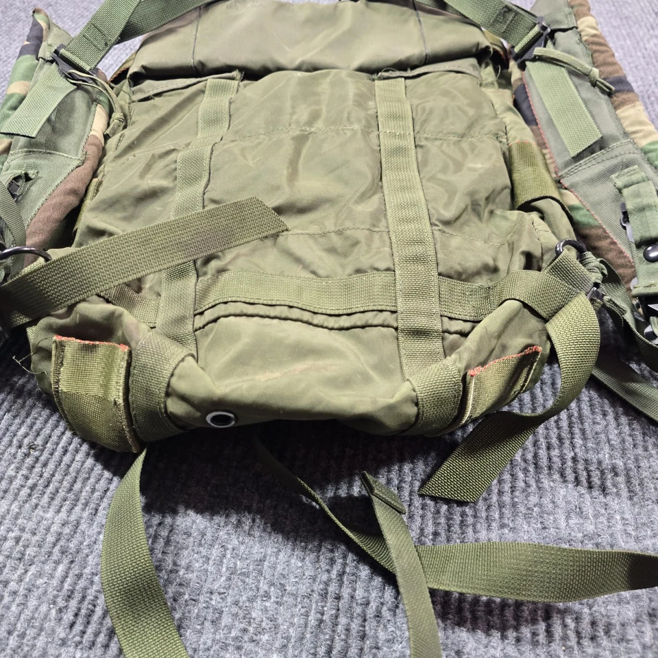 Винтажный военный рюкзак США ALICE Field Pack OD с зелеными камуфляжными ремнями рюкзак - Изображение 3 из 4