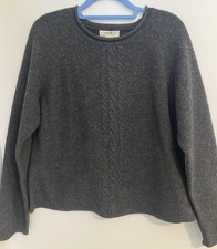 Vintage Eddie Bauer 100 Wool Sweater Women  s Size MED Grey Pullover Cable Knit