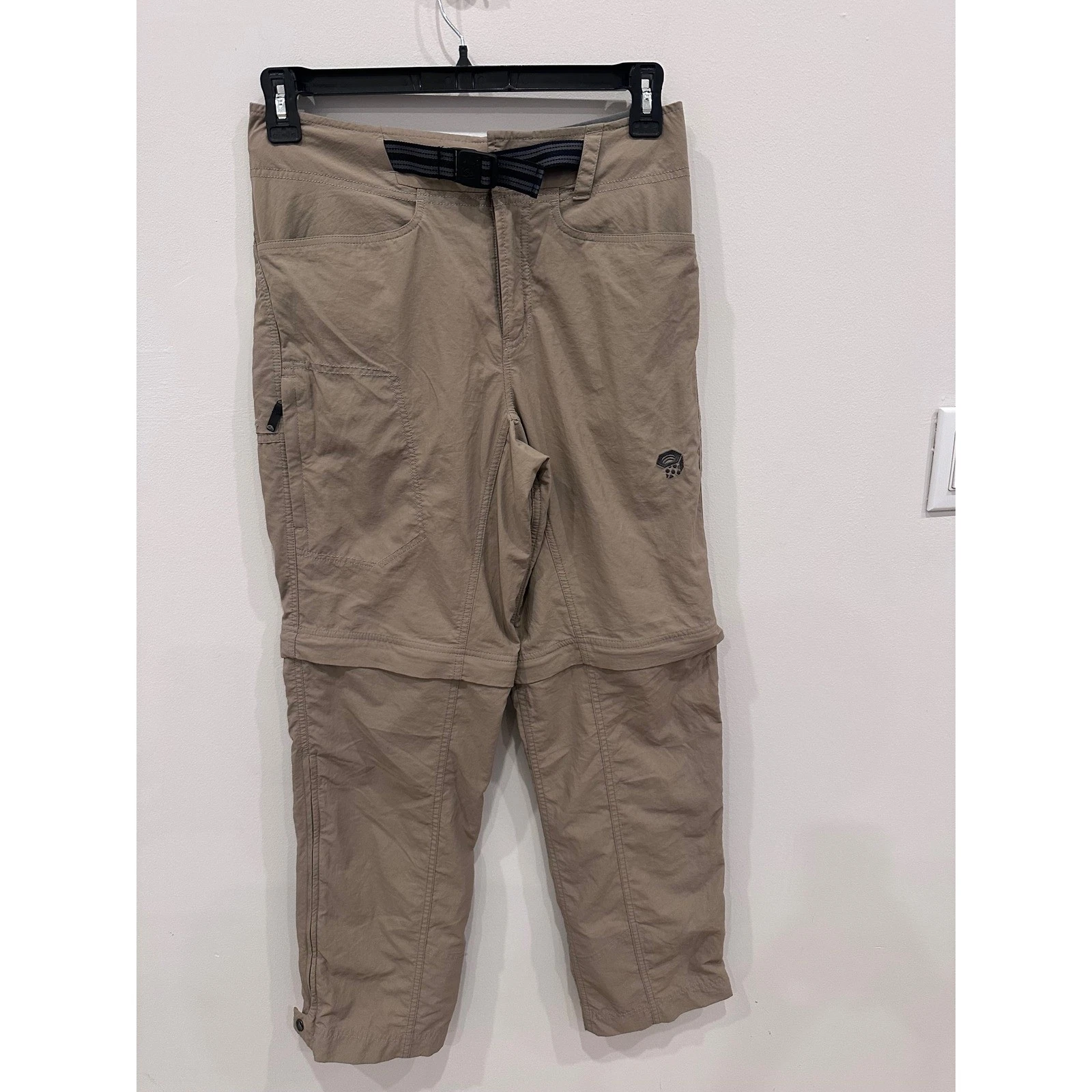 Mountain Hardwear Men's Convertible Hiking Pants Small Beige Zip Off Cargo EUC