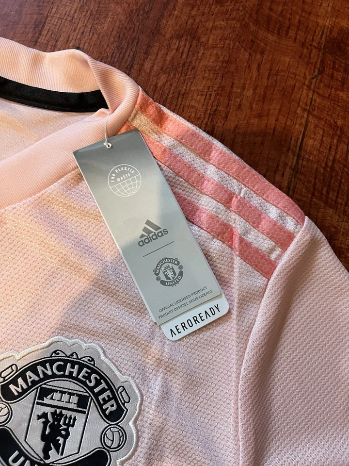 Manchester United Pogba Retro 2018/19 Visitante Kit M  Foto 4 de 4