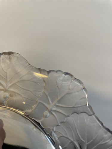 Lalique Crystal France Honfleur Dish Bowl Frosted Geranium Leaves signed 5 3/4" - Picture 4 of 8