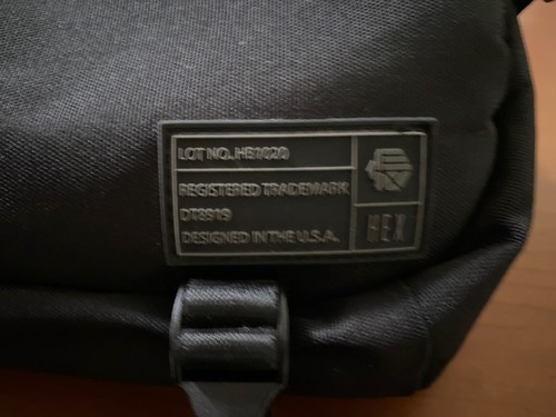 HEX DSLR RANGER BLACK SLING CAMERA BAG HX2469 - Picture 2 of 4
