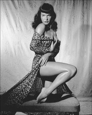 Bettie Page Vintage Pinup QUALITY Canvas Art Print Black & White photo E 12x8"