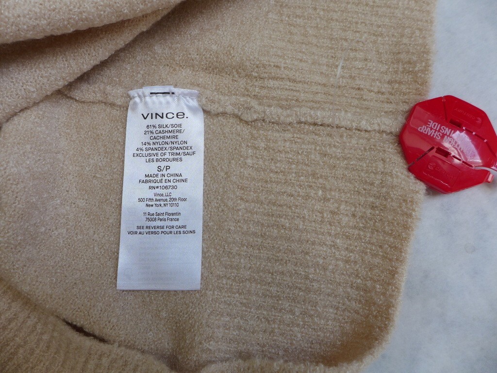 Foto 11 di 15
