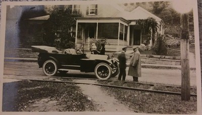 Vintage Old 1915 Photo Home of H.T. CUSHMAN Furniture Store Bennington